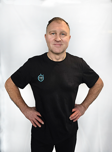 Александр Микулянич